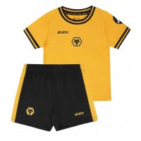 Camisa de Futebol Wolves Jean-Ricner Bellegarde #27 Equipamento Principal Infantil 2024-25 Manga Curta (+ Calças curtas)